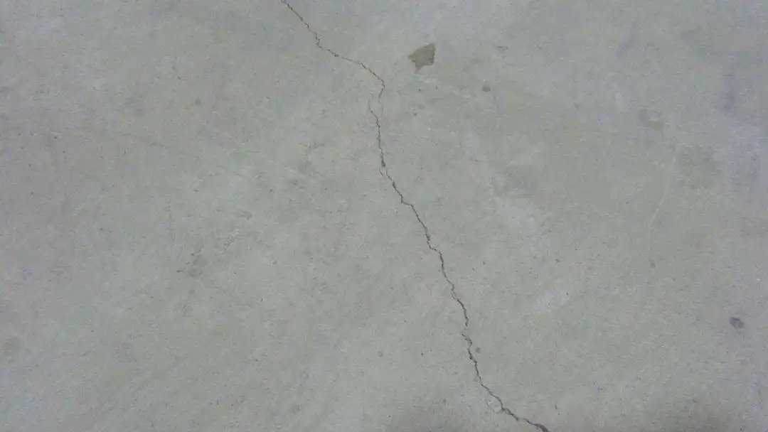 地暖回填后，地面開裂怎么辦？